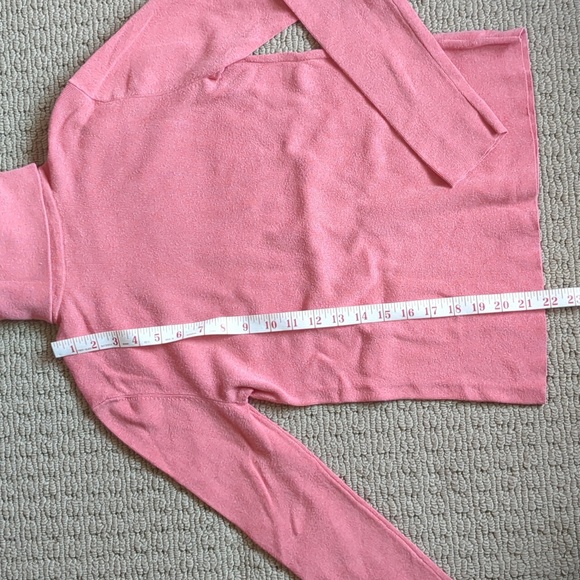 Eddie Bauer sM Pink Turtleneck - Picture 3 of 6